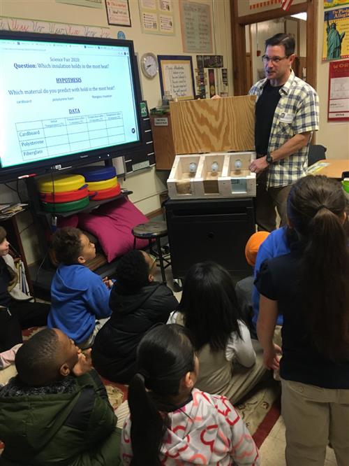 Idlewild Presbyterian Volunteer in 3rd grade classroom 